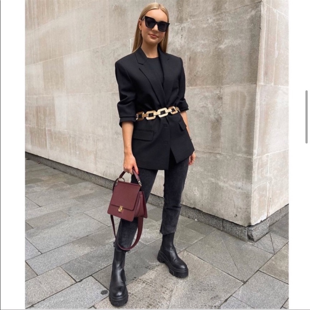 Zara Black Lug Sole Leather Chelsea Ankle Boots Booties